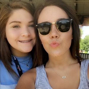 Meet your Posher, Haley